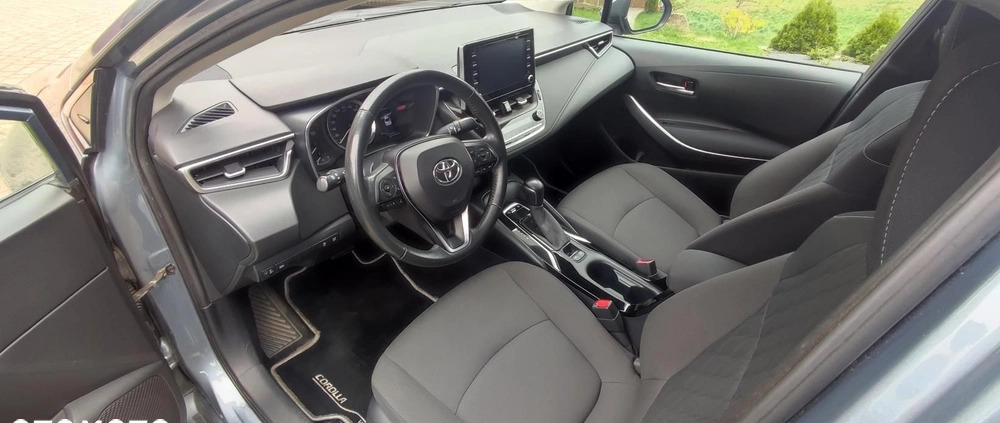Toyota Corolla cena 75000 przebieg: 176813, rok produkcji 2019 z Kórnik małe 154